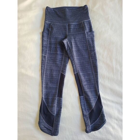 Athleta Cropped Leggings Womens 2XS Purple Stretch Lined Athleisure Yoga Pockets - Picture 2 of 8